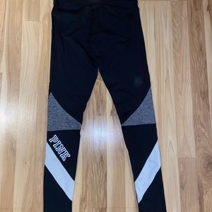 VS Pink Ultimate Legging